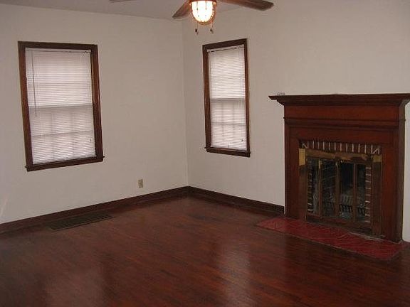 2nd image of 919 S 21st St