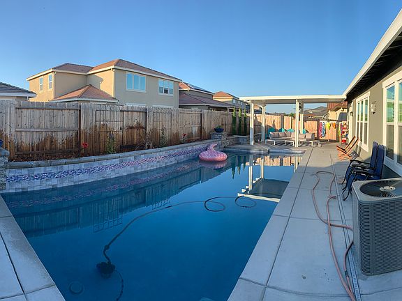 5th image of 6432 Garland Way