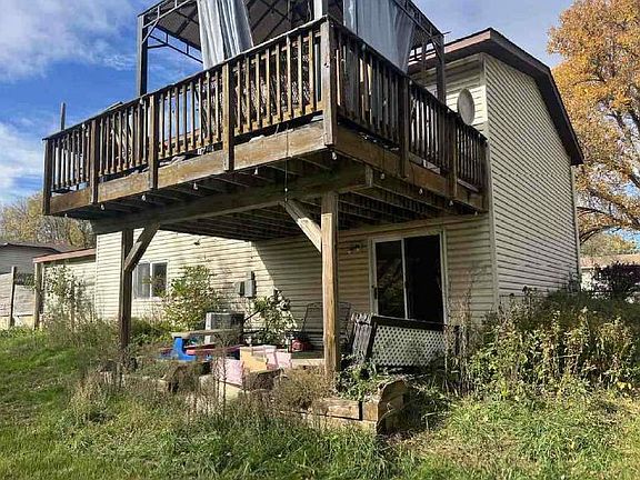 3rd image of 1446 120th Ave NW