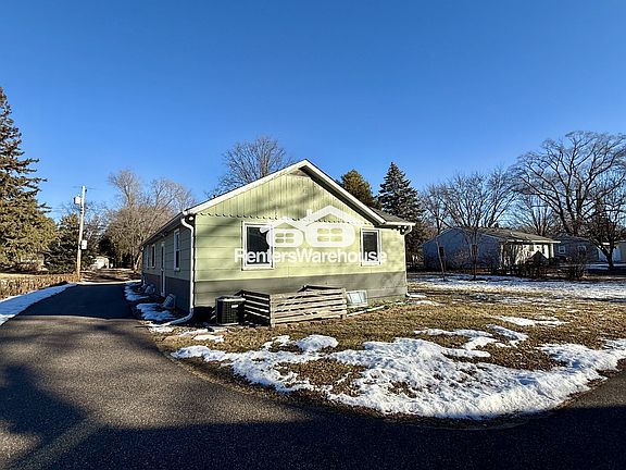 3rd image of 17305 11th Ave N