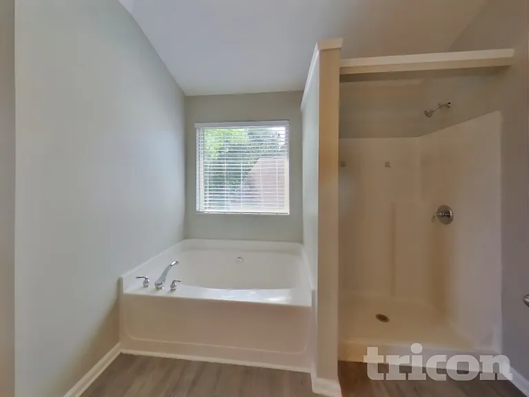 4370 Rainer Dr — Photo 13