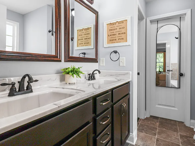 773 Banister Dr — Photo 30