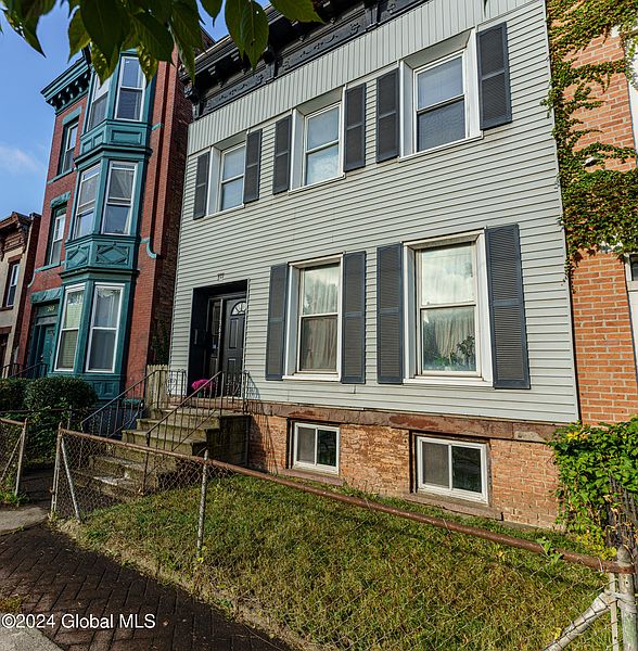 2nd image of 363 3rd Street