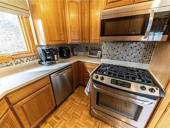 4th image of 312 Forestwood Dr