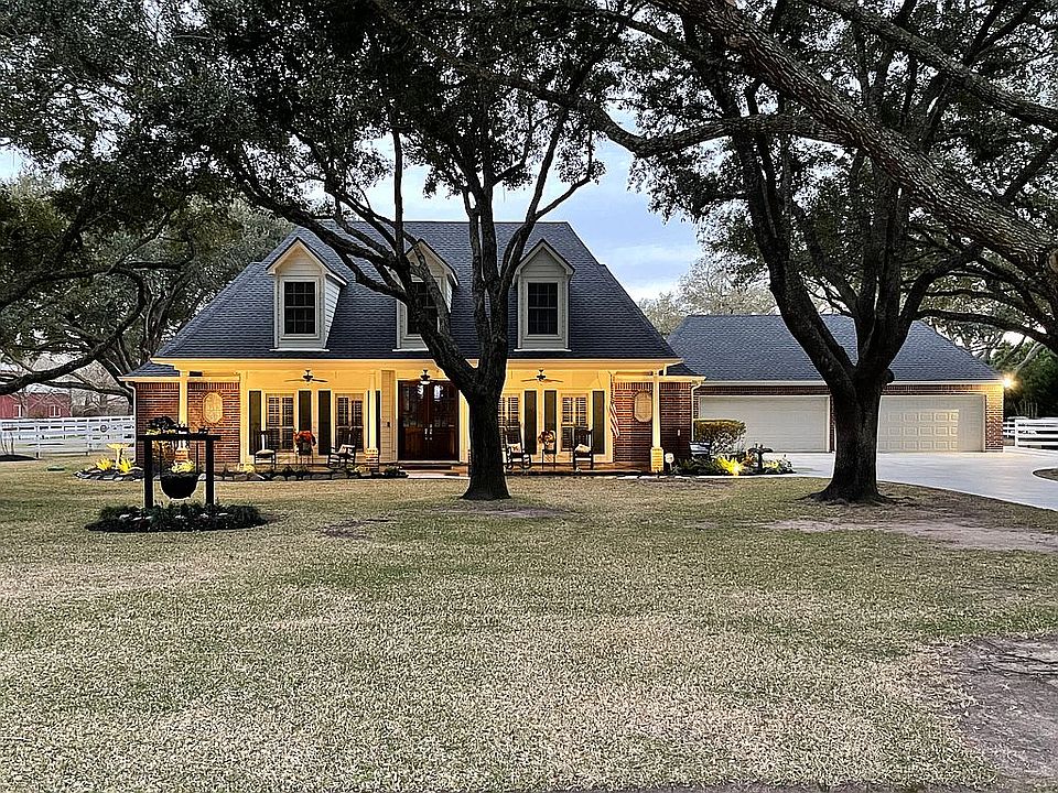 1st image of 3018 Willow Creek Ln