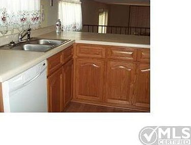 4th image of 1617 Bob Smith Dr