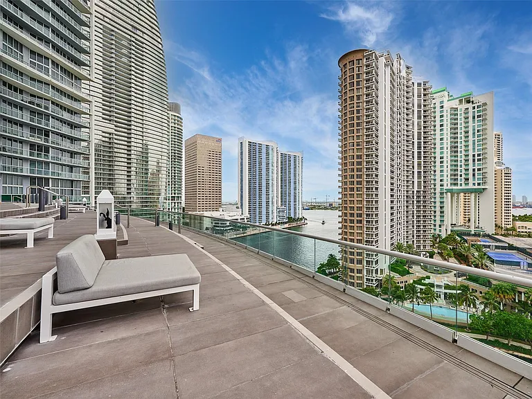 495 Brickell Ave #4506 — Photo 5