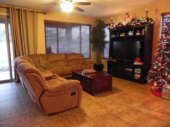 4th image of 27509 N 51st Ln