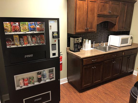 5th image of 351 Pascoe Blvd Ste 103E