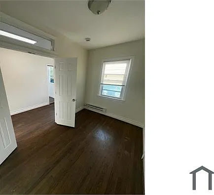 221 20th St NE #3 — Photo 5