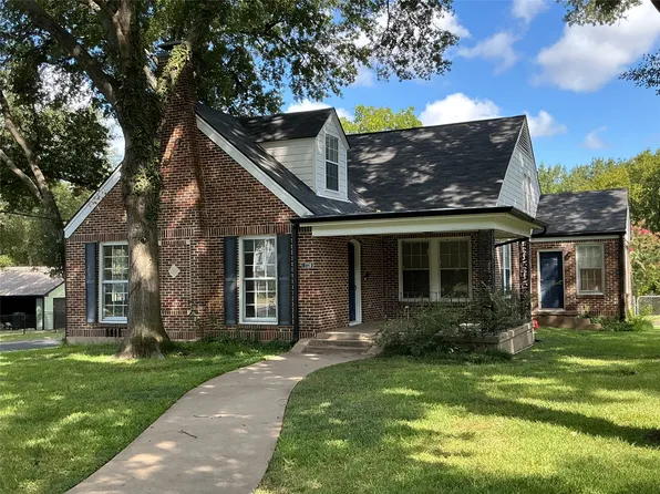 1720 Sycamore Ave, Corsicana, TX 75110