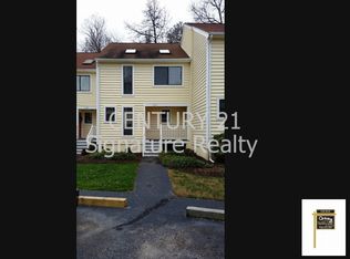 1707 Early Settlers Rd, North Chesterfield, VA 23235