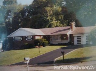 5685 Midforest Ln, Cincinnati, OH 45233