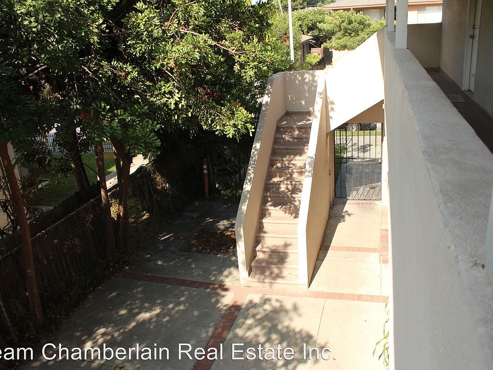1st image of 7634 Comstock Ave APT E