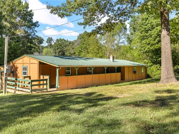 107 Aztec Ln, Harrison, AR 72601