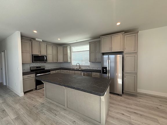 3rd image of 350 S State St #16
