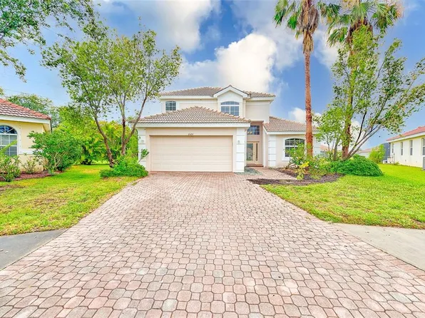 2424 Caraway Dr, Venice, FL 34292
