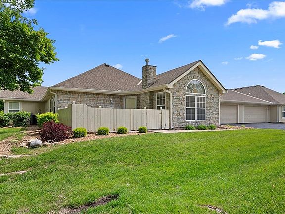 2nd image of 6024 NE Kensington Ct