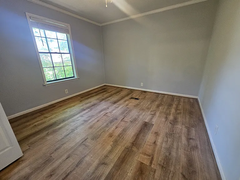 887 Westland Dr SW — Photo 13