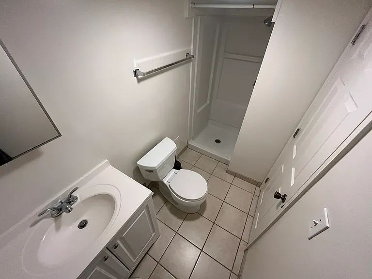 2nd floor bathroom