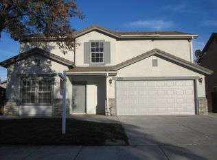 822 Willow Park Ln, Tracy, CA 95376