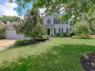 46 Chaucer Ln, Medford, NJ 08055