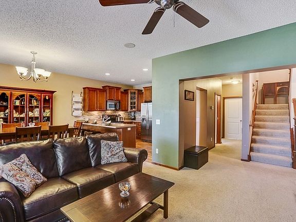 5th image of 5637 154th Ln NW