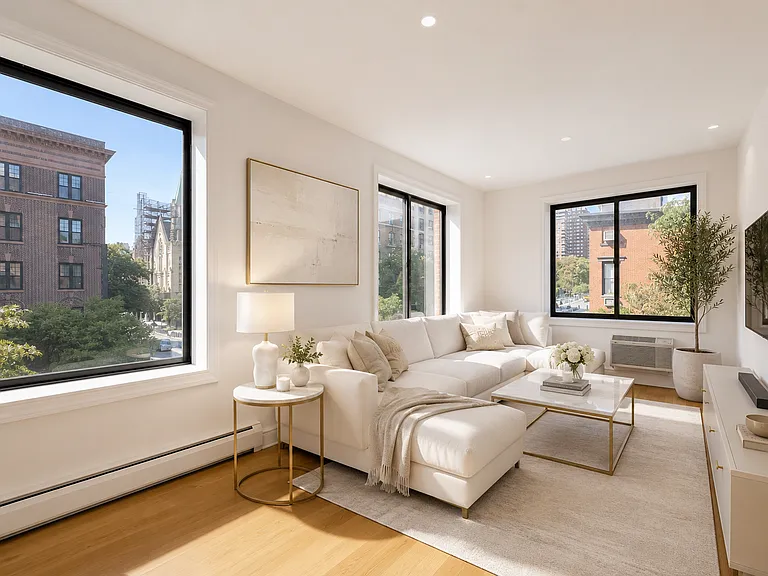 270 W 22nd St #4 — Photo 7