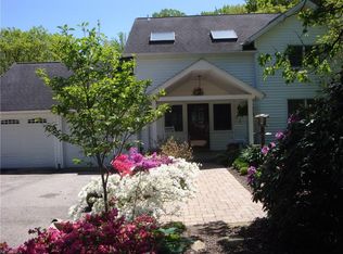 7197 Brook Ln, Chesterland, OH 44026