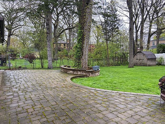 5th image of 6989 N Tonty Ave
