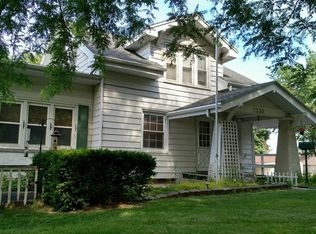 2330 E 28th St, Des Moines, IA 50317