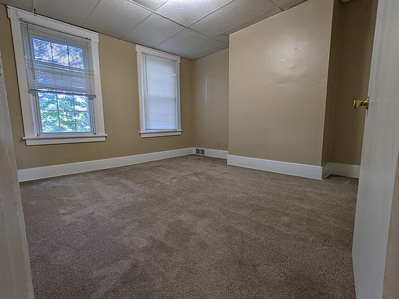 Large second bedroom