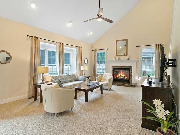 2nd image of 58 Stone Crest Dr