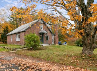 8 Percy St, Freeport, ME 04032