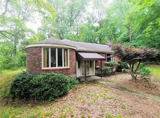 575 Castle Ave, North Versailles, PA 15137