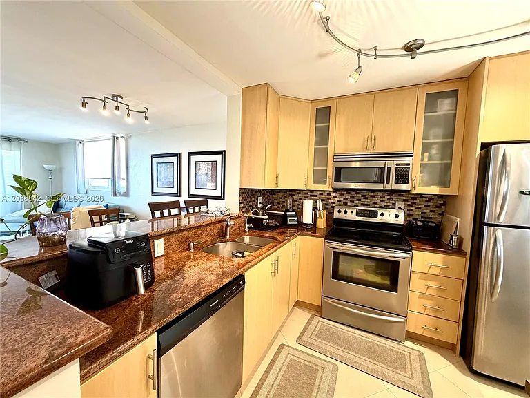 1893 S Ocean Dr #612 — Photo 4