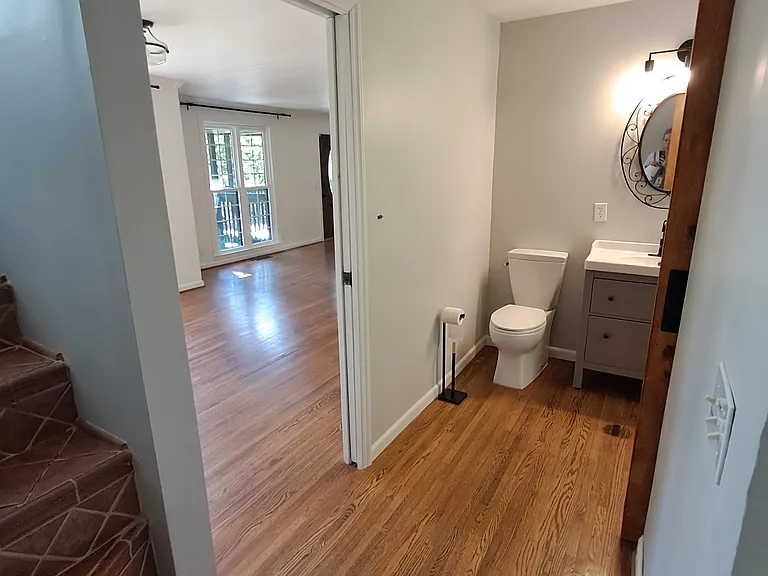 568 Valleywood Dr — Photo 23