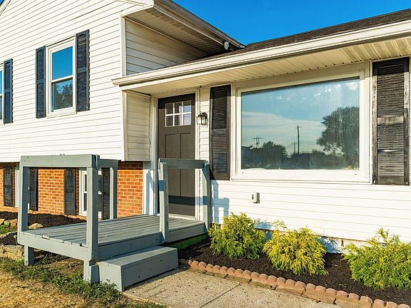 2nd image of 2731 Gatewood Rd