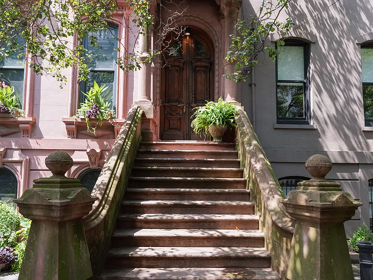 477 Jersey Ave — Photo 9