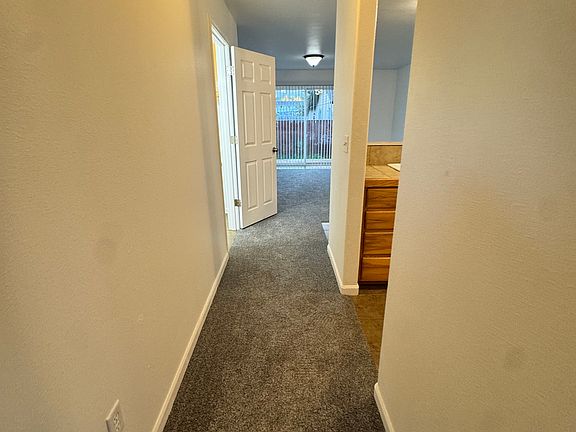 3rd image of 4181 Bluebelle Way