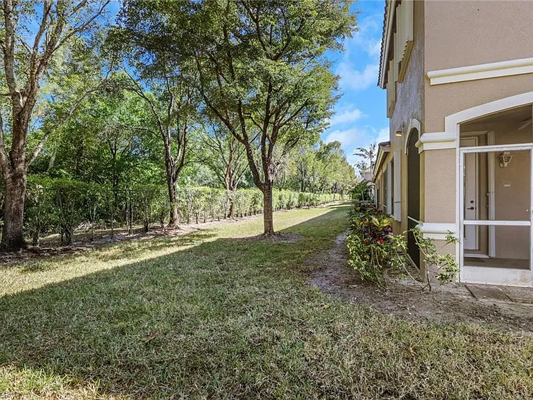 3353 Antica St — Photo 27