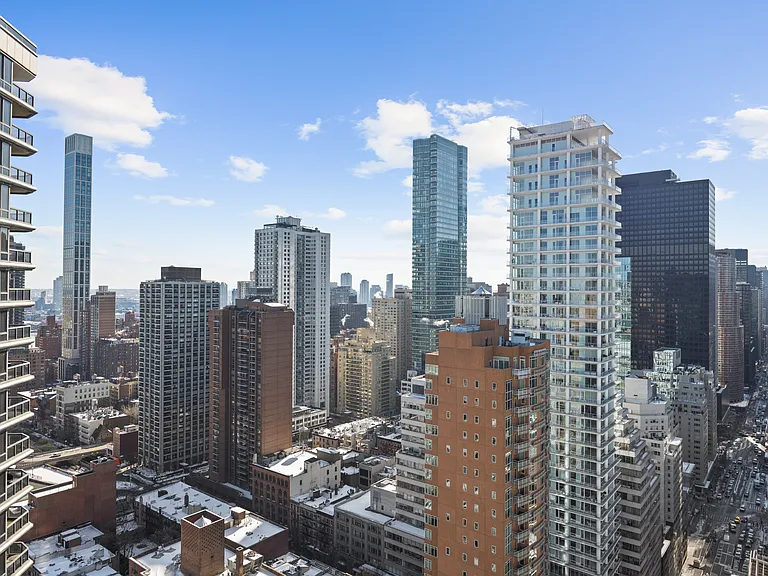 1026 3rd Ave #3D — Photo 16