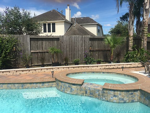 2nd image of 2526 Winged Dove Dr