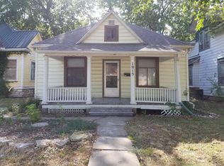 1015 SW Mulvane St, Topeka, KS 66604