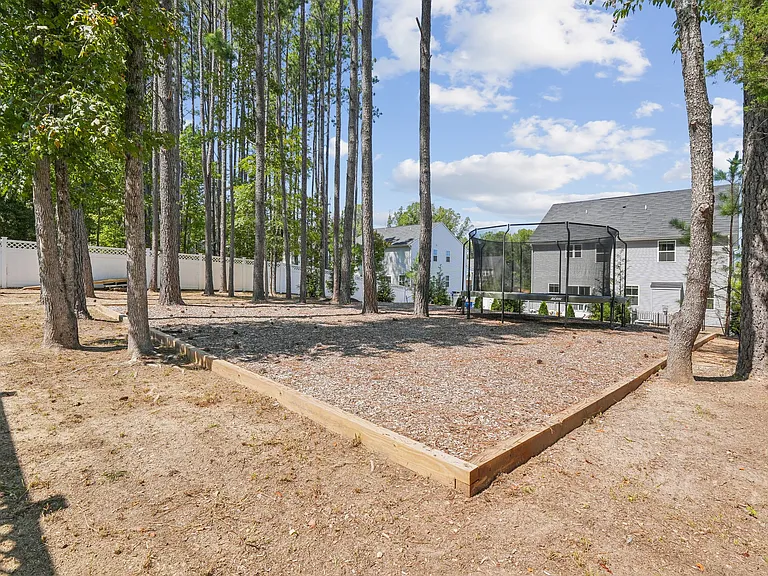 16007 Cambria Cove Blvd — Photo 1