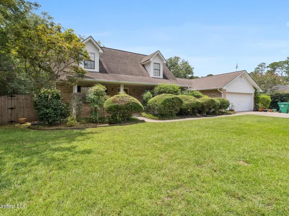 9570 Laa La Way, Diamondhead, MS 39525