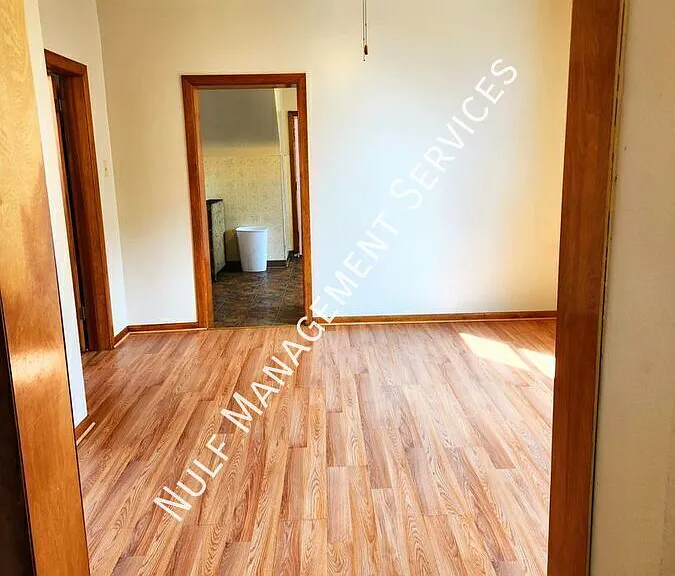 922 Hober Ave #2 — Photo 4