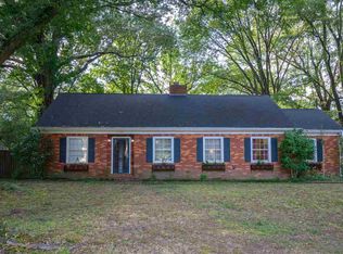 1103 Kings Park Dr, Memphis, TN 38117