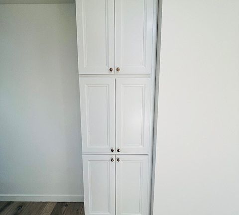 4th image of 834 S Pacific St #11247536