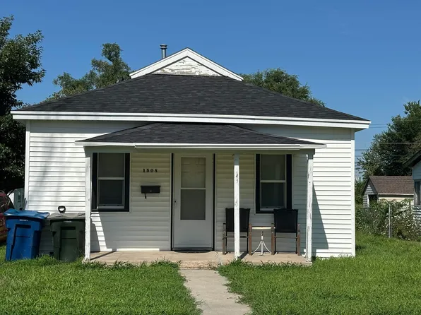 1508 B Ave, Kearney, NE 68847